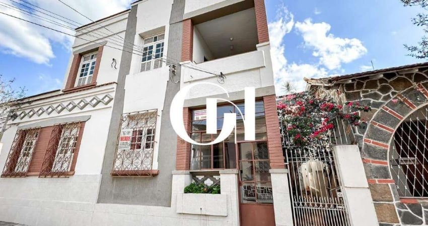 Duas Casas à venda, 114 m²/94m2 por R$ 650.000 - Poço Rico - Juiz de Fora/MG
