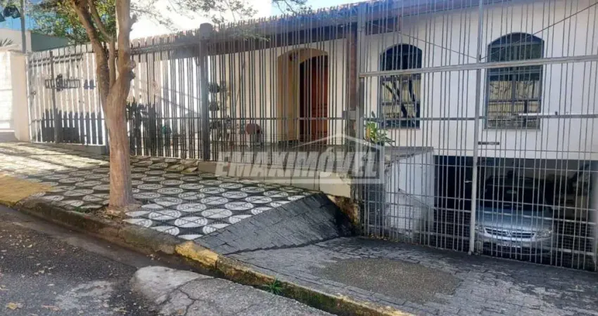 Casa com 5 Quartos sendo 2 suítes, 2 vagas e salão - Jardim Europa