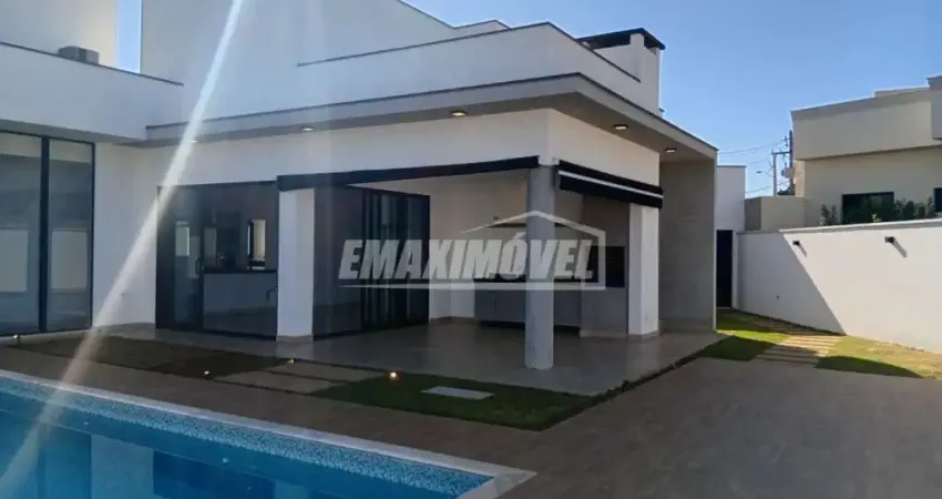 Casa com 3 suítes, 4 vagas e espaço gourmet com piscina - Cond. Villagio Di Capri