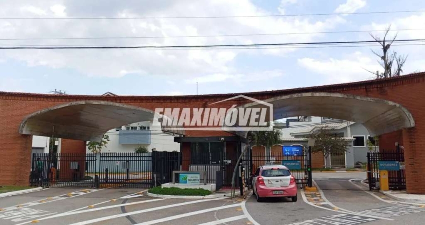 Casa com 3 Suítes, 6 vagas, hidro e piscina - Lago da Boa Vista
