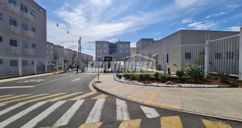 Apartamento com 2 Quartos e 1 vaga - Aparecidinha