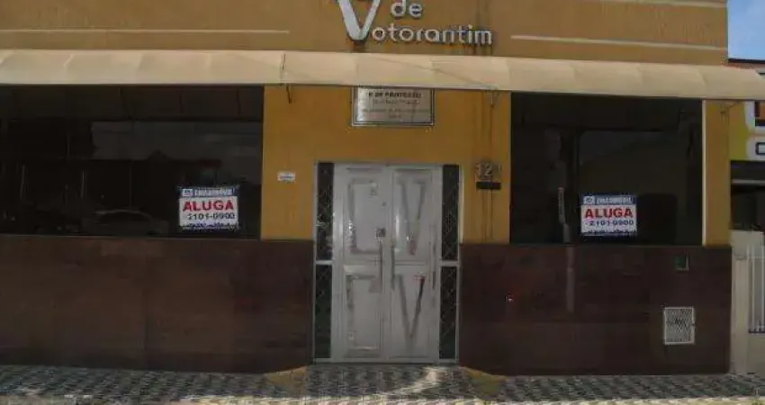 Casa comercial para alugar na Rua Albertina Nascimento, Centro, Votorantim