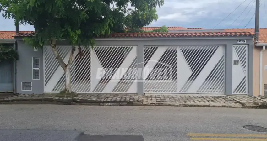 Casa com finalidade residencial ou comercial no bairro Jardim Maria do Carmo