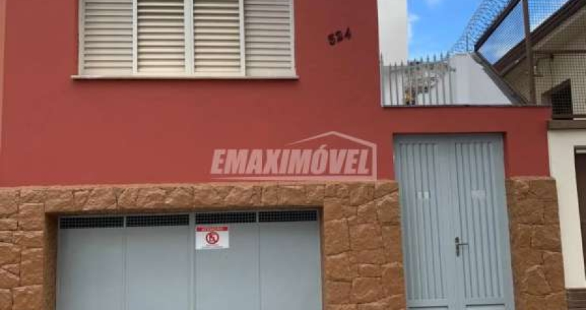 Casa com 2 Quartos e 1 vaga no Centro de Sorocaba!