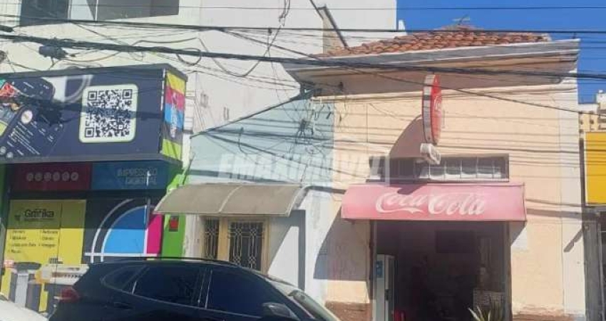 Casa a venda, com salão comercial no centro de Sorocaba