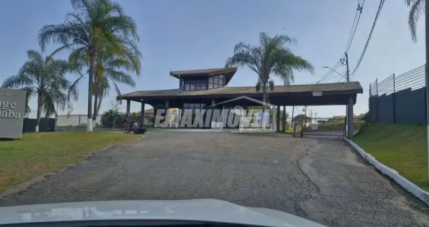 Terreno à Venda em Condomínio Fechado - Village Araçoiaba
