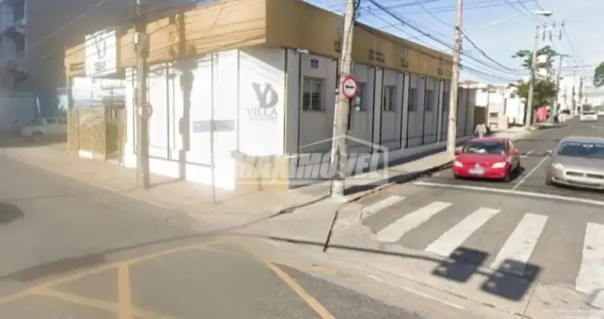 Prédio comercial com 402,84 m² tendo 7 salas no centro de sorocaba