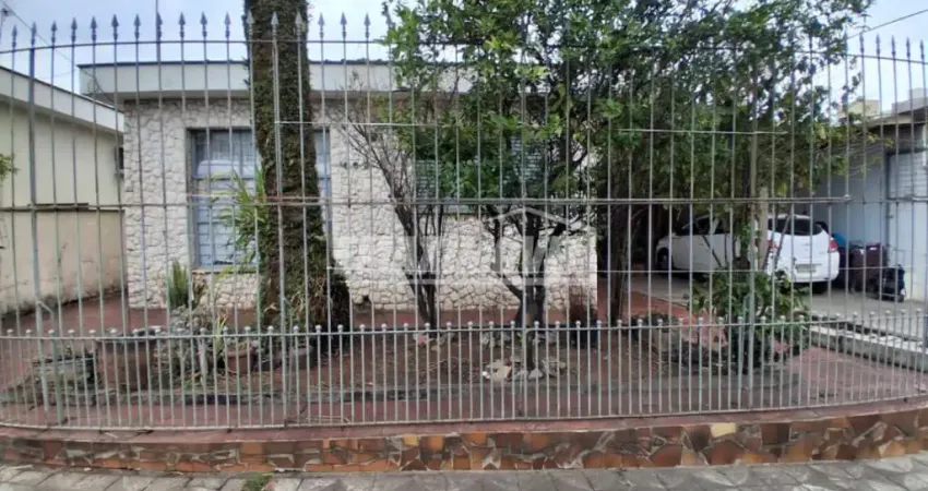 Casa com 3 quartos 2 vagas e quintal privativo na vila hortência