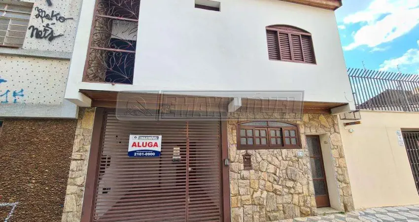 Casa com 3 quartos para alugar na Rua Paes Betim, Centro, Sorocaba
