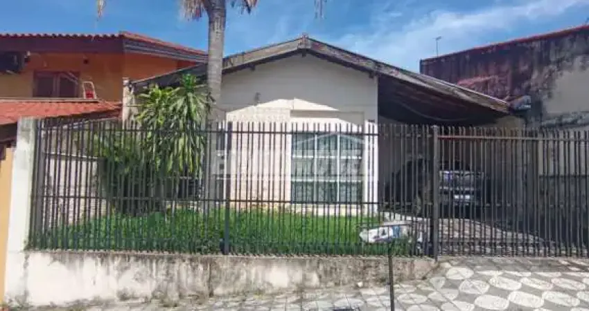 Casa comercial com 220m² | 3 Salas | 1 Sala com Banheiro | 2 Vagas | Jardim Paulistano
