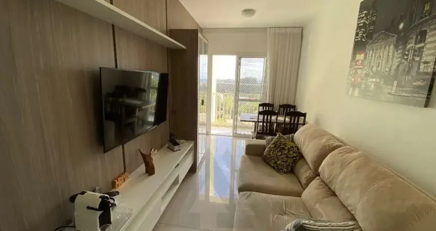 Apartamento à venda em Vinhedo-SP, Condomínio Vienna II: 2 quartos, 2 salas, 1 banheiro, 1 vaga, 52m² de área. Confira já!