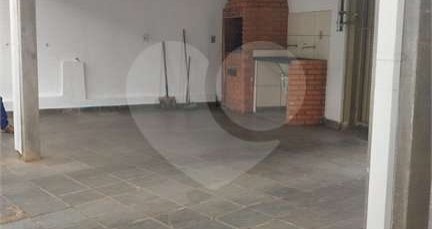 Casa com 5 quartos à venda em Vila Industrial - SP