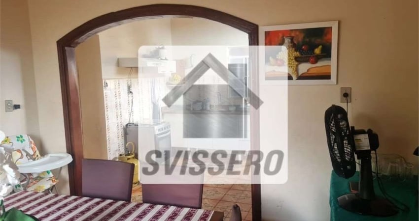 Casa com 3 quartos à venda em Chácara Alvorada - SP