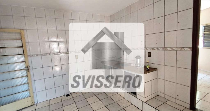 Casa com 3 quartos à venda na Jurandyr Bueno, Parque União, Bauru