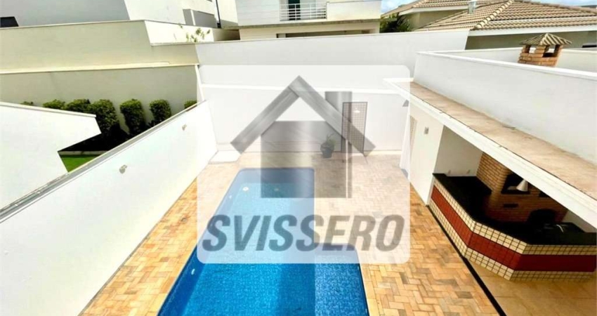 Casa de vila à venda em Residencial Villaggio - SP