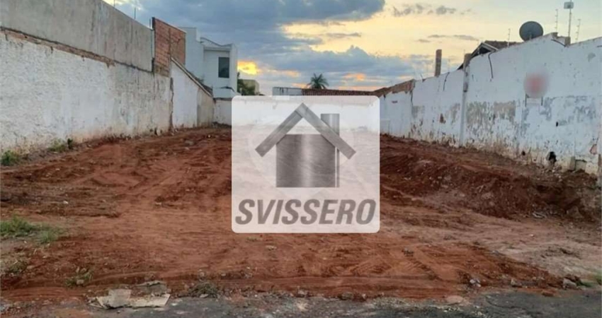 Terreno em condomínio fechado à venda na Cícero Andrade, Vila Industrial, Bauru