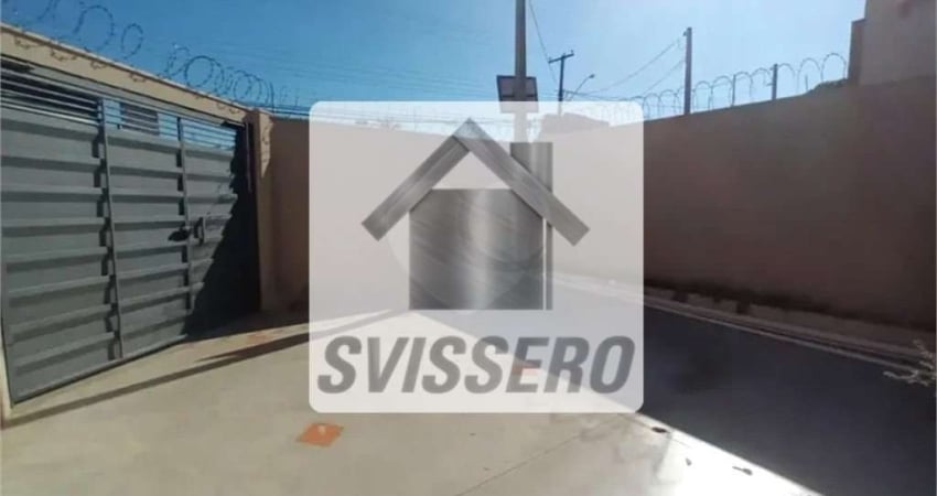 Casa com 2 quartos à venda ou para locação em Parque São João - SP