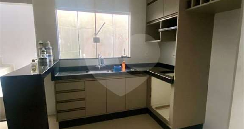 Casa com 2 quartos à venda em Conjunto Habitacional Presidente Eurico Gaspar Dutra - SP