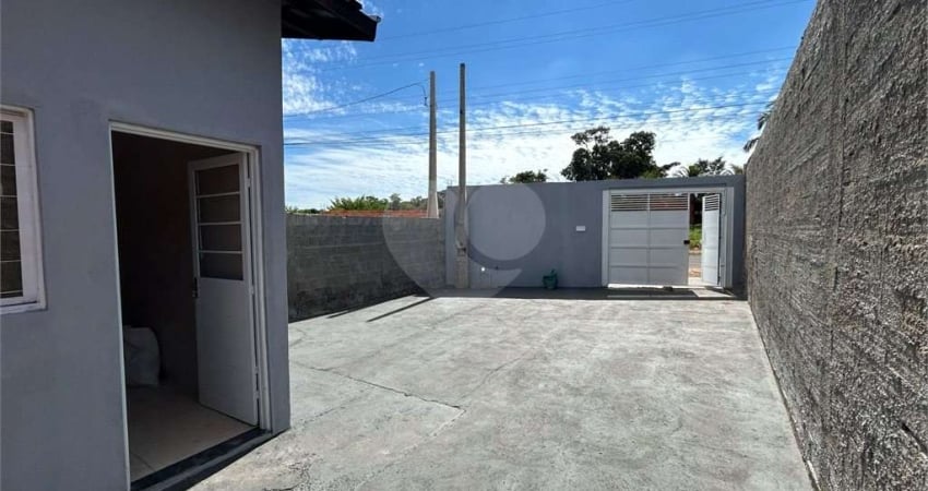 Casa com 2 quartos à venda em Tangarás - SP