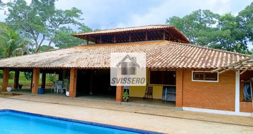 Chácara para venda com 5400 m² e 3 quartos em Loteamento Chácaras Vale do São Luiz, Bauru - SP