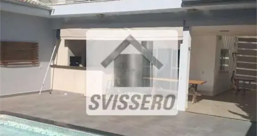 Casa em condomínio fechado com 4 quartos à venda na Rua Luiz Levorato, Jardim Marabá, Bauru