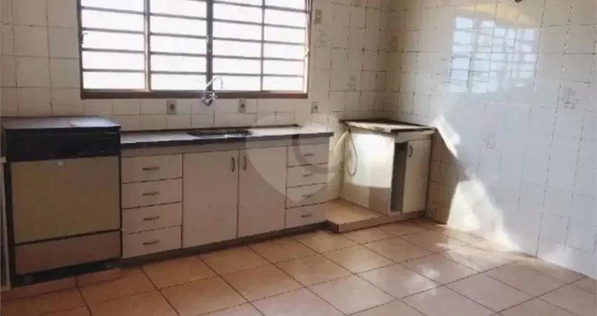 Casa com 3 quartos à venda na Rua Sabadíno Scriptore, Vila Falcão, Bauru