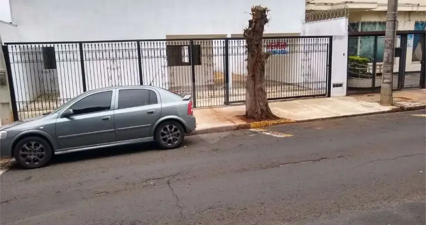 Casa com 3 quartos à venda na Rua Sete de Setembro, Centro, Bauru