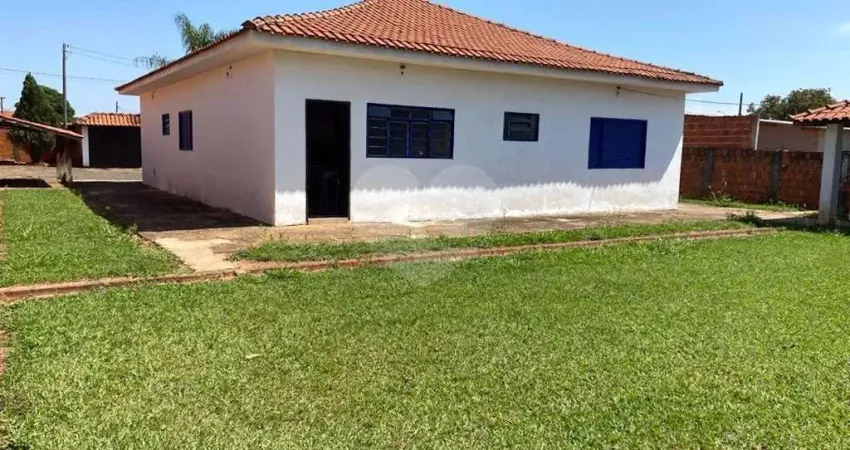 Casa com 4 dormitórios à venda, 204 m² por r$ 600.000,00 - chácaras califórnia - dois córregos/sp