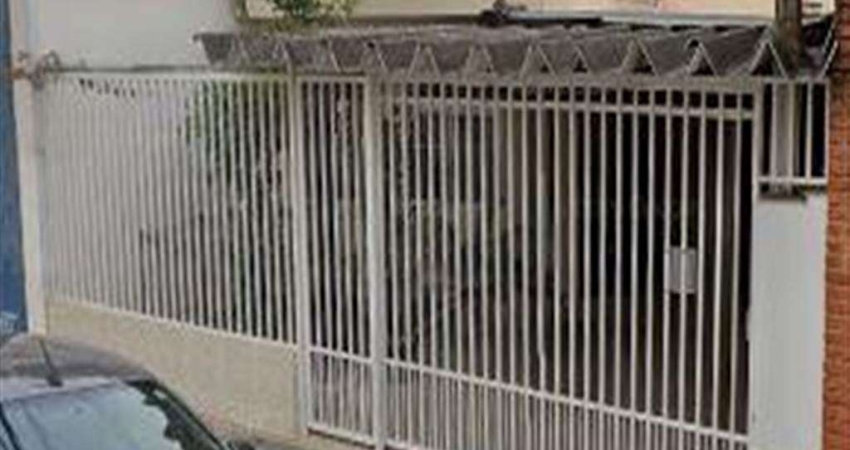 Casa Terrea com Potencial a Venda em Vila Vivaldi!!!