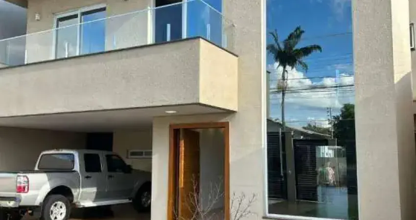 Sobrado com 3 dormitórios à venda, 270 m² por R$ 2.100.000,00 - Região do Lago 2 - Cascavel/PR