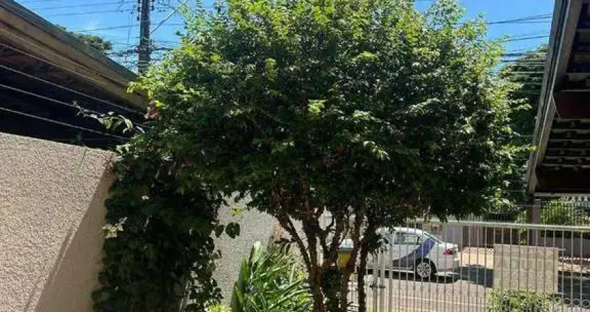 Sobrado à venda, 100 m² por R$ 1.700.000,00 - Região do Lago 1 - Cascavel/PR