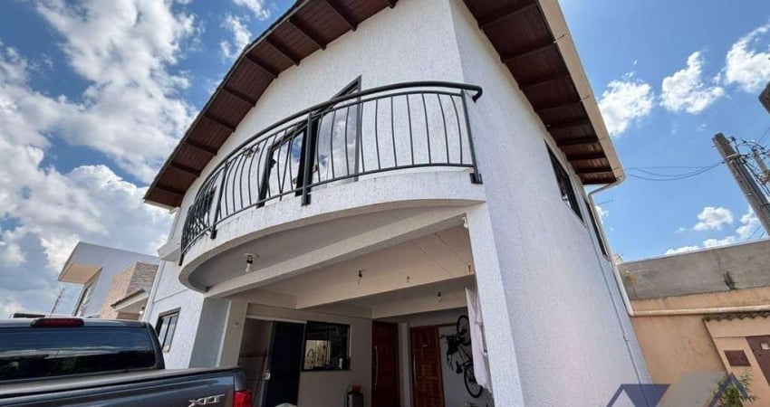 Sobrado com 2 dormitórios para alugar, 186 m² por R$ 6.000,00/mês - Região do Lago - Cascavel/PR