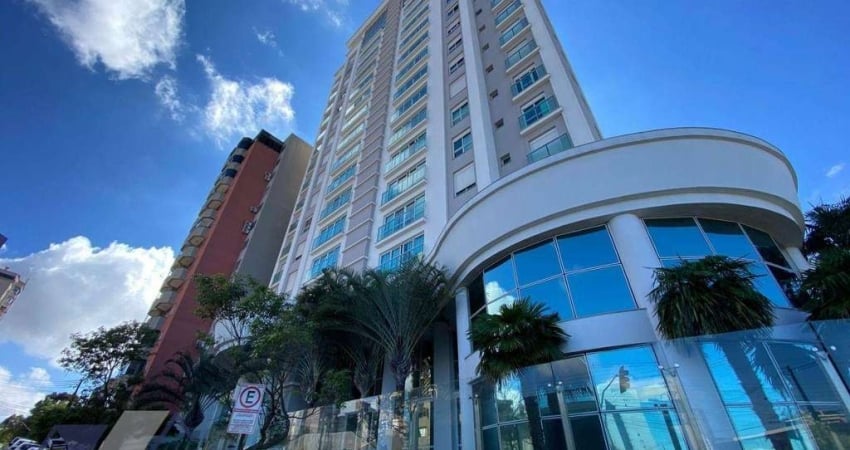 Apartamento com 3 quartos para alugar na Rua Carlos de Carvalho, Centro, Cascavel