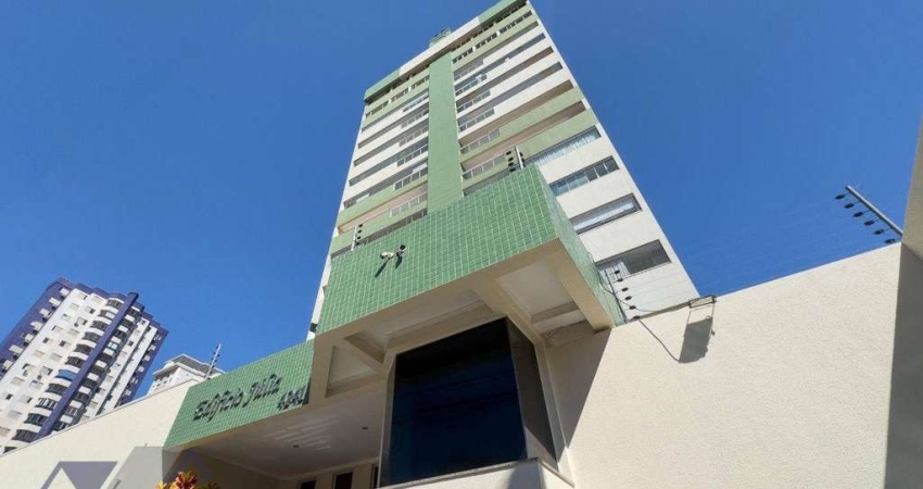 Apartamento com 3 dormitórios à venda, 113 m² por R$ 880.000,00 - Centro - Cascavel/PR