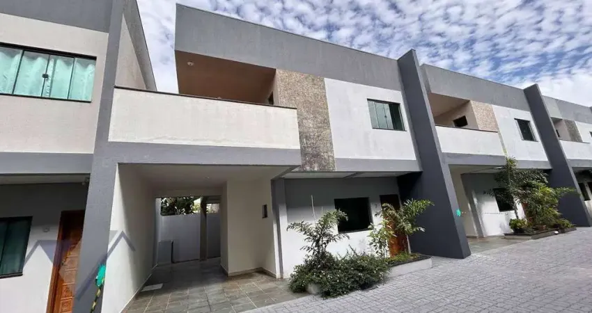 Sobrado à venda, 129 m² por R$ 559.000,00 - Santa Felicidade - Cascavel/PR