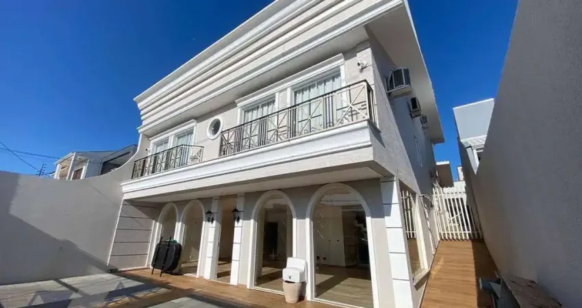 Sobrado com 4 dormitórios à venda, 444 m² por R$ 2.900.000,00 - Coqueiral - Cascavel/PR
