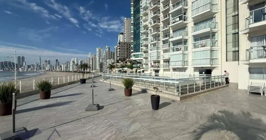 Apartamento com 2 dormitórios à venda por R$ 1.890.000,00 - Centro - Balneário Camboriú/SC