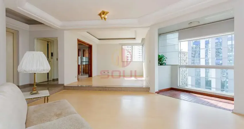Ensolarado apartamento de 191m² próximo ao clube curitibano - água verde - curitiba/pr