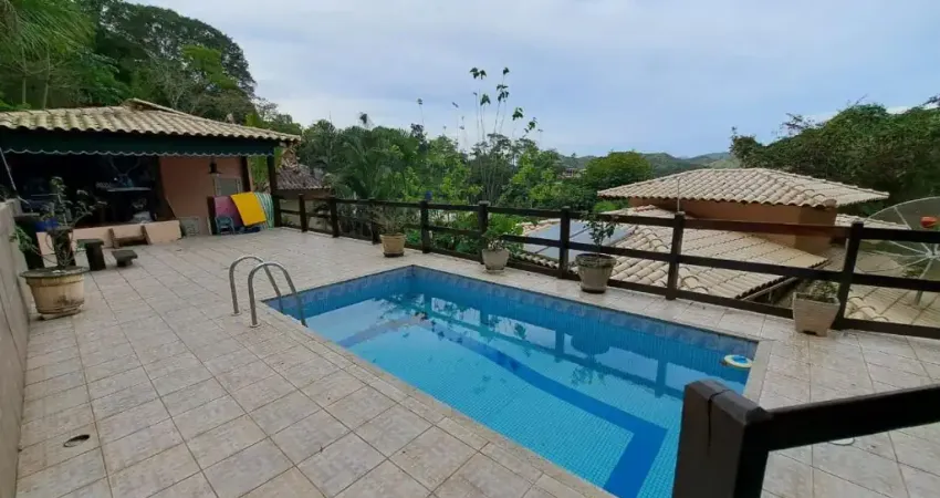 Excelente casa no Badu