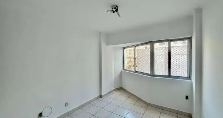 Embare-apartamento 02 dormitórios-wc empregada-garagem com manobrista- praia- ref -2385