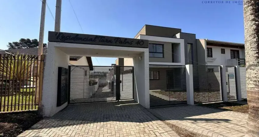Sobrado com 3 dormitórios à venda, 93 m² por R$ 649.000,00 - Santa Cândida - Curitiba/PR