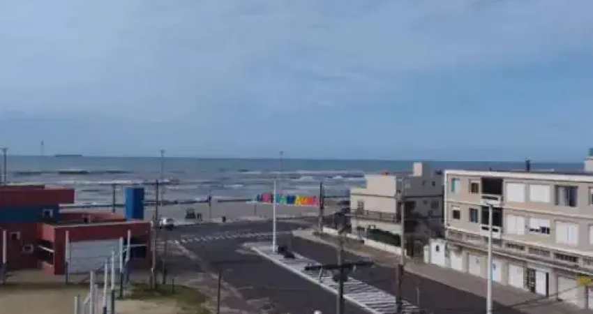 APARTAMENTO COM VISTA PARA O MAR