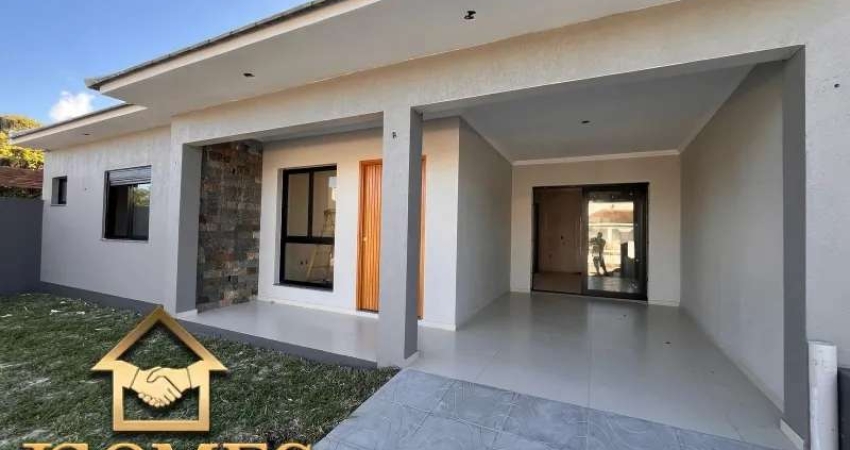 Linda casa de alvenaria em Tramandaí,  no bairro nova Tramandaí próximo a mercado, padaria, farmácia e todo comercio local