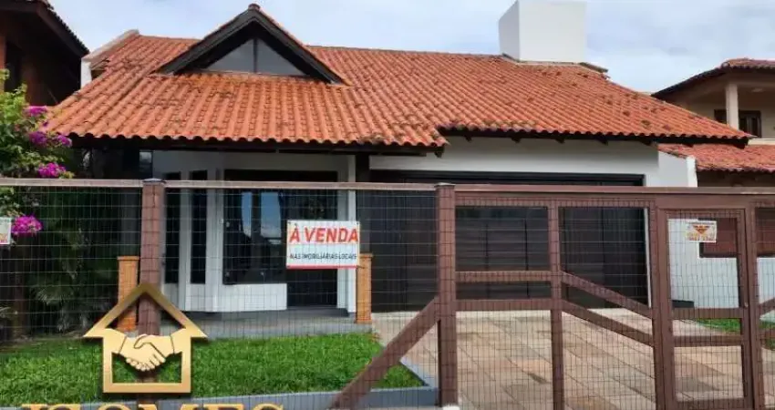 Casa com 4 quartos à venda na 03 de Outubro, Centro, Tramandaí