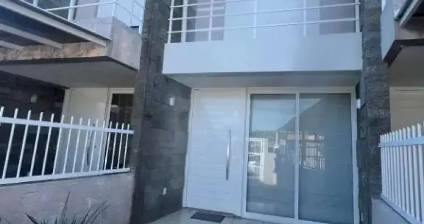 Casa com 2 quartos à venda na Jorge Onéas Sperb, Centro, Tramandaí