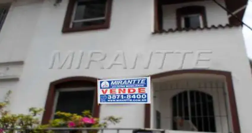 Sobrado de 400m² com 3 quartos em Santana