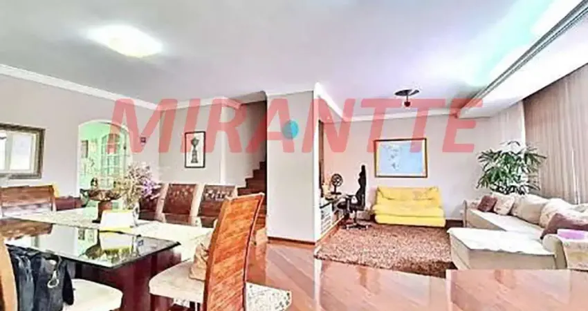 Sobrado de 290m² com 4 quartos em Vila Pauliceia