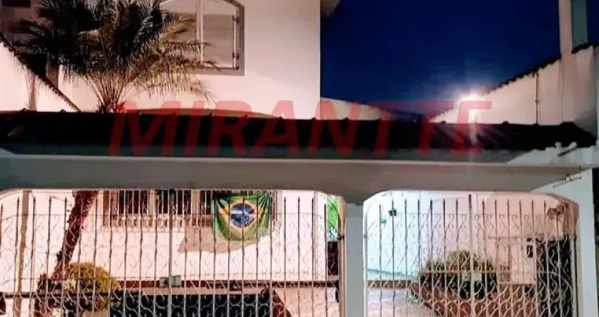 Sobrado de 221m² com 3 quartos em Mandaqui
