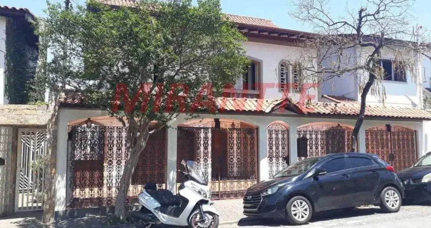 Sobrado de 323m² com 3 quartos em Jardim São Paulo