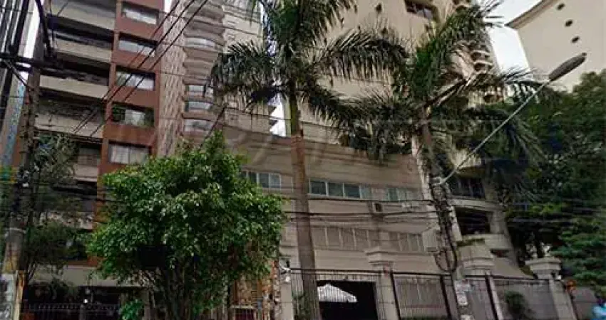 Apartamento de 357m² com 4 quartos em Cerqueira César